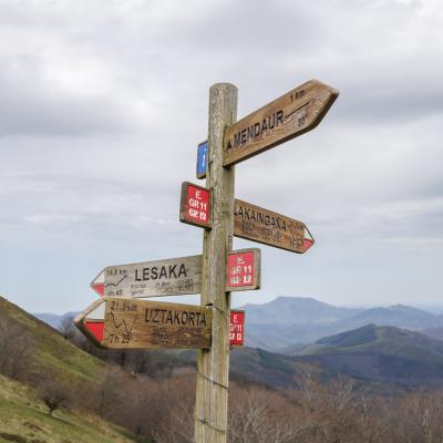 Mendaur Poteau11 Avril 20252c8a3498